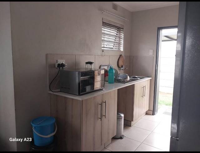 3 BEDROOM HOUSE FOR SALE IN ALBERTSDAL